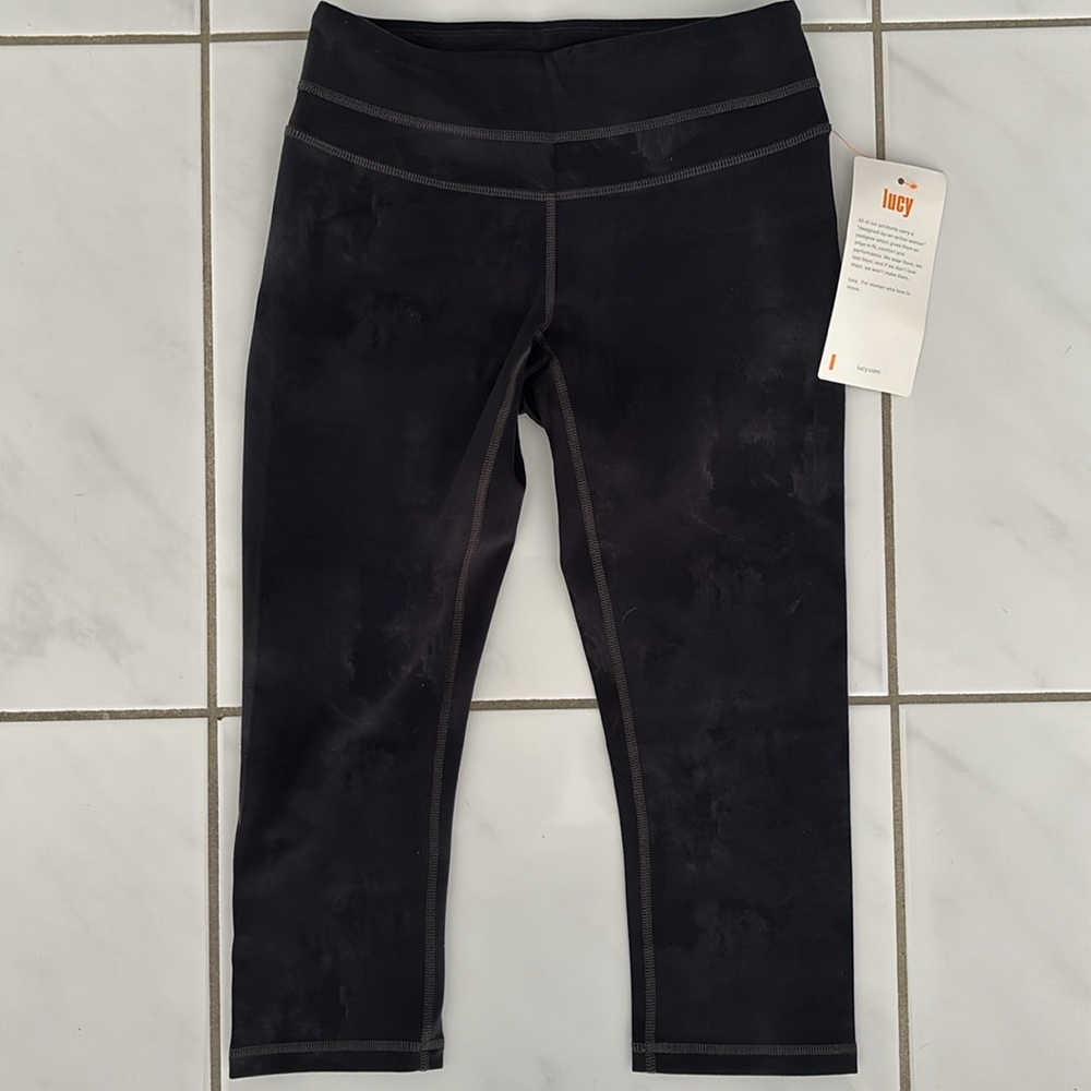 Lucy Studio Hatha Capri Leggings View 2